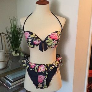 Abercrombie & Fitch Bikini 👙 *size L*